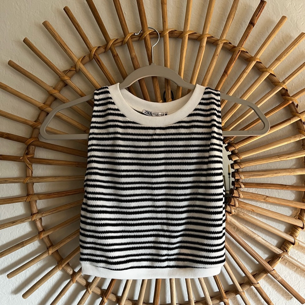 Zara Sleeveless Top
